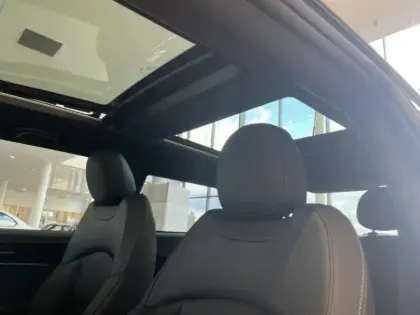 Photo 14 Mini Mini  Cooper 136ch Edition Premium Plus BVA7