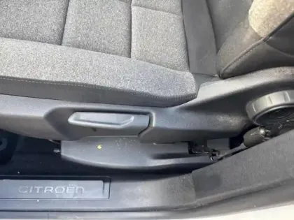 Photo 27 Citroën C5 aircross  Hybrid 225ch Feel e-EAT8