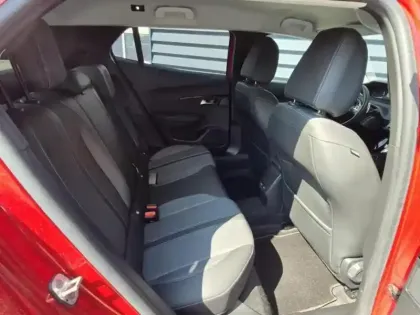 Photo 13 Peugeot 2008 Gén. II Ph1 NG Allure Pack 5