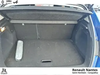 Photo 14 Renault Captur  1.3 TCe mild hybrid 140ch Techno