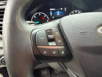 Photo 13 Ford Transit  2T CCb P350 L4 2.0 EcoBlue 130ch S&S CAISSE 20M3 Trend Business