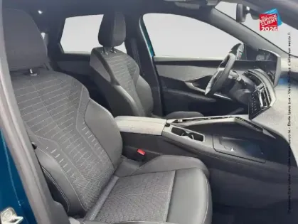 Photo 19 Peugeot 3008  1.2 Hybrid 145ch Allure e-DCS6 GPS Camera Carplay