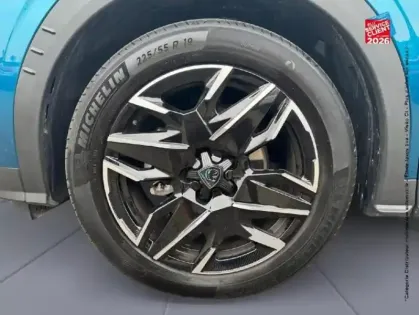 Photo 24 Peugeot 3008  1.2 Hybrid 145ch Allure e-DCS6 GPS Camera Carplay