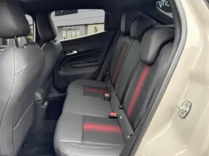 Photo 9 Alfa Romeo Junior  1.2 Ibrida 136ch DCT6