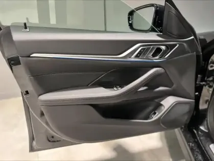 Photo 12 BMW I4  eDrive40 340ch M Sport