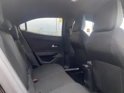 Photo 11 Opel Mokka  1.2 Turbo Hybrid 136ch Edition e-DCT6