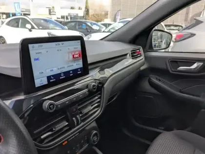 Photo 12 Ford Kuga  2.5 Duratec 190ch FHEV E85 ST-Line BVA