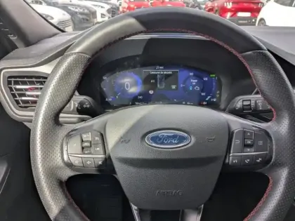Photo 6 Ford Kuga  2.5 Duratec 190ch FHEV E85 ST-Line BVA