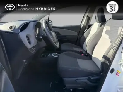 Photo 10 Toyota Yaris  100h France 5p RC18