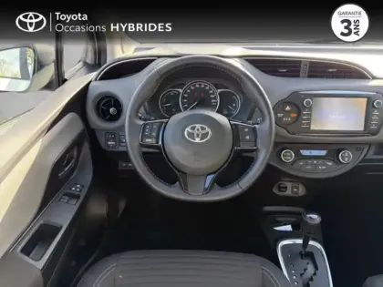 Photo 8 Toyota Yaris  100h France 5p RC18