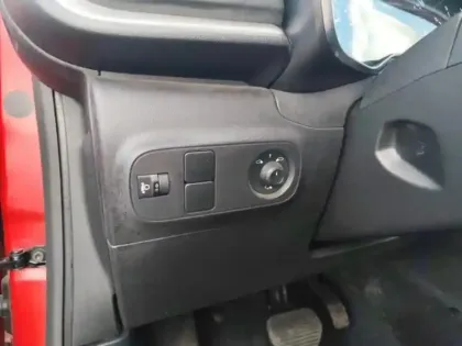 Photo 26 Citroën C3  1.2 PureTech 110ch S&S Shine EAT6