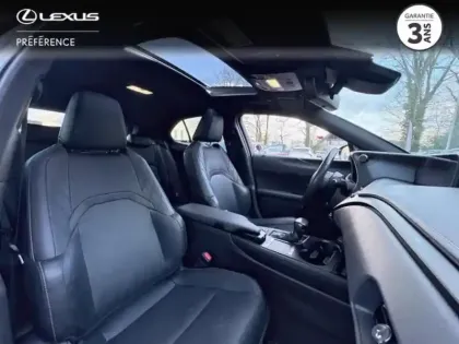 Photo 14 Lexus UX  250h 2WD Executive MY19