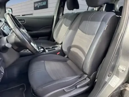 Photo 8 Nissan Leaf  150ch 40kWh Acenta 19