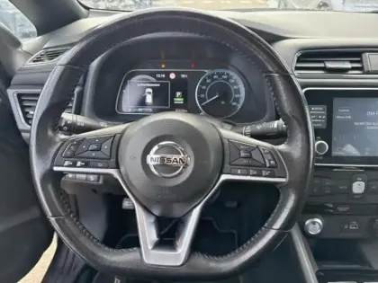 Photo 12 Nissan Leaf  150ch 40kWh Acenta 19