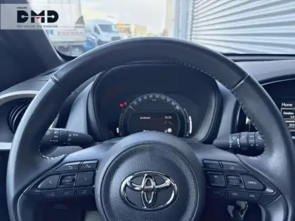 Photo 6 Toyota Aygo  X 1.0 VVT-i 72ch Design S-CVT