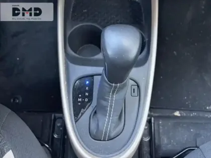 Photo 7 Toyota Aygo  X 1.0 VVT-i 72ch Design S-CVT