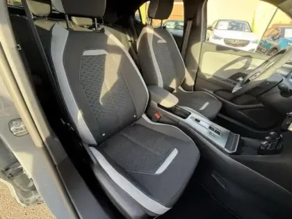 Photo 10 Opel Mokka  1.2 Turbo Hybrid 145ch Business e-DCT6