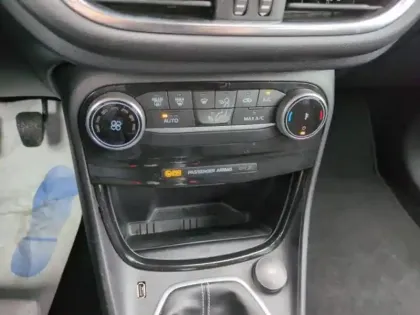 Photo 8 Ford Puma  1.0 Flexifuel 125ch S&S mHEV Titanium