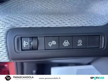 Photo 12 Citroën C3  1.2 Turbo 100ch MAX