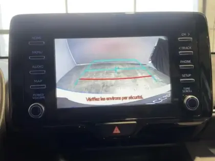 Photo 9 Toyota Yaris  116h Dynamic Business 5p + Programme Beyond Zero Academy MY22