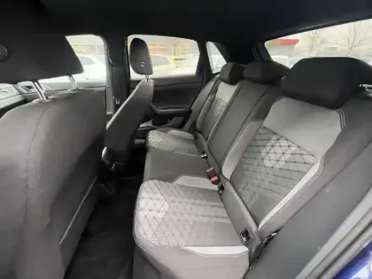 Photo 7 Volkswagen Polo  1.0 TSI 110ch R-Line DSG7