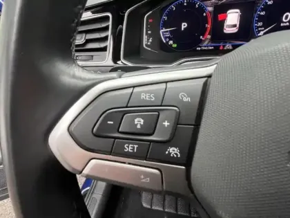 Photo 14 Volkswagen Polo  1.0 TSI 110ch R-Line DSG7