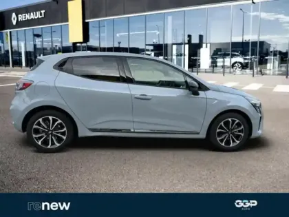 Photo 6 Renault Clio  1.6 E-Tech 145ch full hybrid Techno