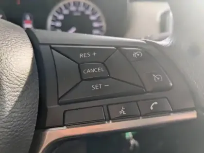 Photo 7 Nissan Micra  1.0 IG-T 100ch Made in France 2020