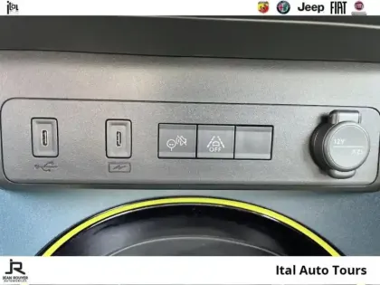 Photo 28 Fiat Panda Grande  1.2 Hybrid Turbo 110ch La Prima eDCT6