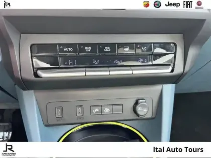 Photo 26 Fiat Panda Grande  1.2 Hybrid Turbo 110ch La Prima eDCT6