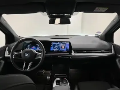 Photo 8 BMW Serie 2 Série 2 ActiveTourer 225e 245ch xDrive M Sport DKG7