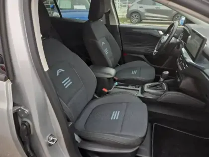 Photo 25 Ford Focus Gén. IV Ph2 Active X 5