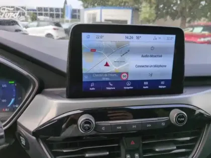 Photo 8 Ford Kuga  2.5 Duratec 190ch FHEV E85 Titanium BVA