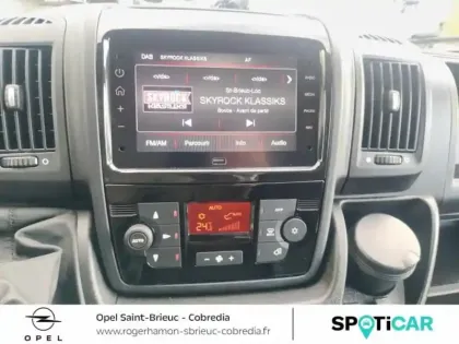 Photo 12 Citroën Jumper  Fg L2H2 3.3 140ch S&S