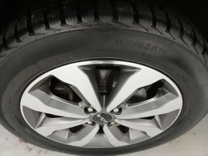 Photo 9 Kia Stonic  1.0 T-GDi 120ch MHEV Active iBVM6