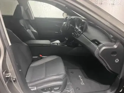 Photo 7 Lexus Es  300h Busins MY23