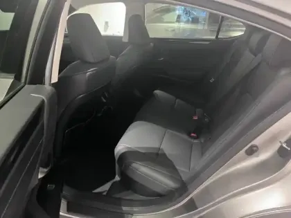 Photo 8 Lexus Es  300h Busins MY23