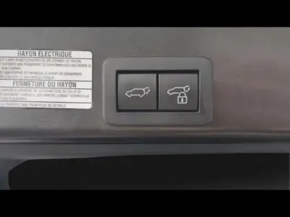 Photo 8 Toyota Yaris  Cross 116h Design MY22