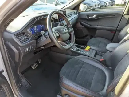 Photo 6 Ford Kuga Gén. III Ph1 ST-Line X 5