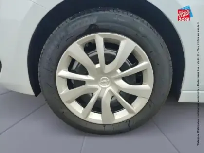 Photo 9 Opel Corsa Gén. VI Ph2 Edition 5