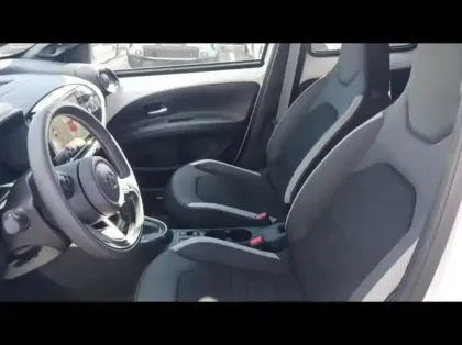 Photo 9 Toyota Aygo  X 116h GR Sport