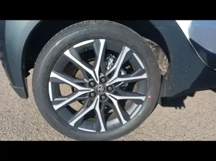 Photo 14 Toyota Aygo  X 116h GR Sport