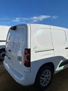 Photo 14 Fiat Doblo  FOURGON M DIESEL 100 CH MANUELLE