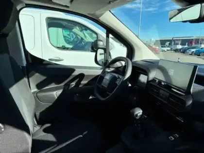 Photo 21 Fiat Doblo  FOURGON M DIESEL 100 CH MANUELLE