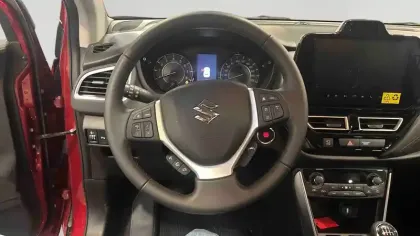Photo 25 Suzuki S-Cross  1.4 Boosterjet Hybrid