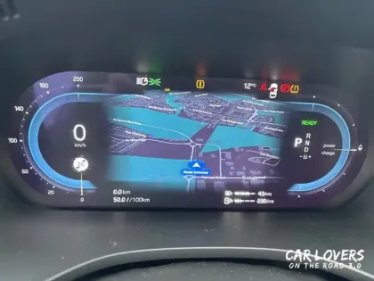 Photo 21 Volvo Xc60  T8 Recharge AWD 310 ch + 145 ch Geartronic 8