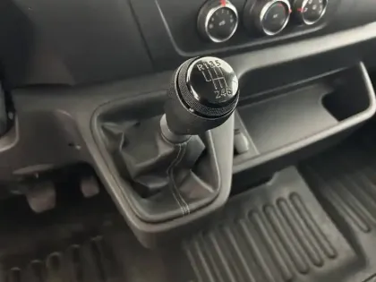 Photo 12 Renault Master  CC PROP RJ3500 L2 PAFC BLUE DCI 130 EURO VI