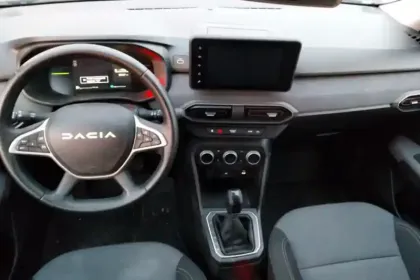 Photo 8 Dacia Jogger  Hybrid 140 7 places GSR2