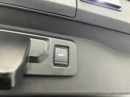Photo 97 Renault Scenic  E-Tech electrique 220 ch grande autonomie