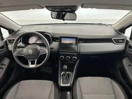 Photo 24 Renault Clio  E-Tech full hybrid 145 ch GSR2